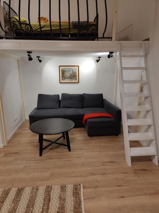 Calm, Artistic Apartment 9Th Distric Central City Budapest Eksteriør billede