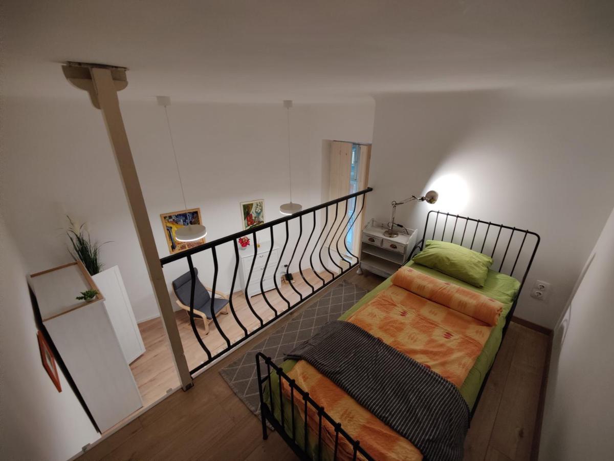 Calm, Artistic Apartment 9Th Distric Central City Budapest Eksteriør billede